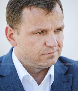 894e0454-d657-44b4-a1f9-267dfe02d712