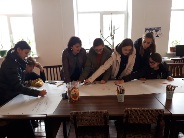 La Mindresti merge lectie educatie media