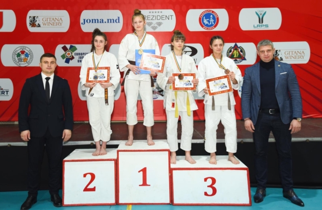 image-24-02-22-12-10-2