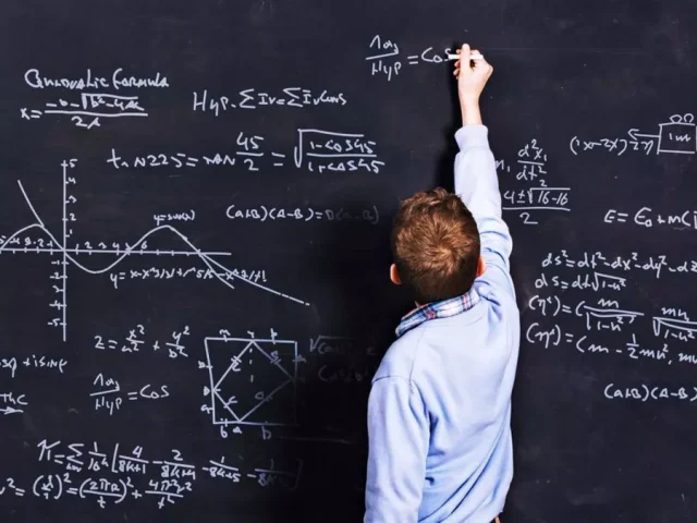 TOP-10-probleme-de-matematica-pe-care-nimeni-nu-le-a-rezolvat-pana-in-prezent-1024x645