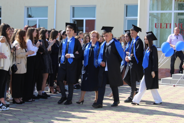 vizita ambasadorului francez la Telenești 016