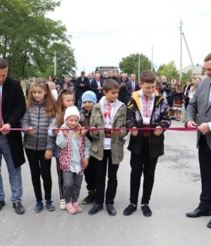 Finalizarea unui segment de drum la Alexăndreni