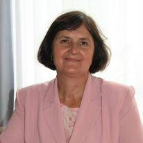 Raisa Pupăză,profesoară de română Chișcăreni