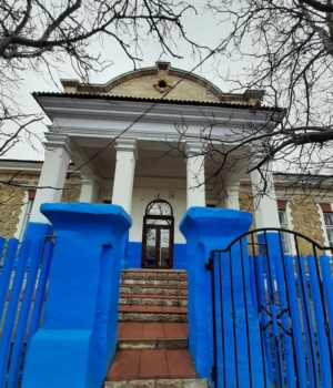 Școala de la Cucioaia, fosta bancă țărăneaască