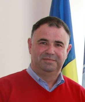 Semion Macari
