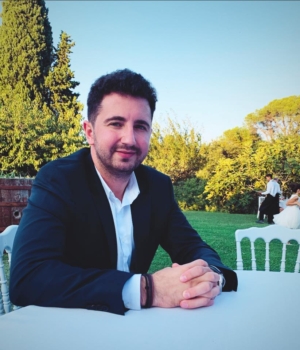 Macari Daniel