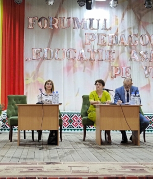 Forumul pedagogilor