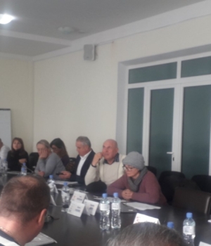 la ședința extraordinară a Consiliului raional