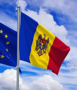4d99409f-ae82-40e2-a810-a513ea8b1232_MoldovaEuropaFlag (1)
